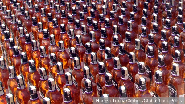 Pasaulyje susikaupė neparduoto alkoholio už 22 milijardus dolerių