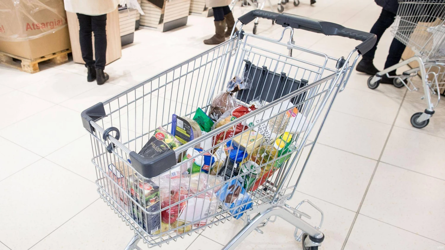 Eurostatas: metinė infliacija euro zonoje – 1,9%