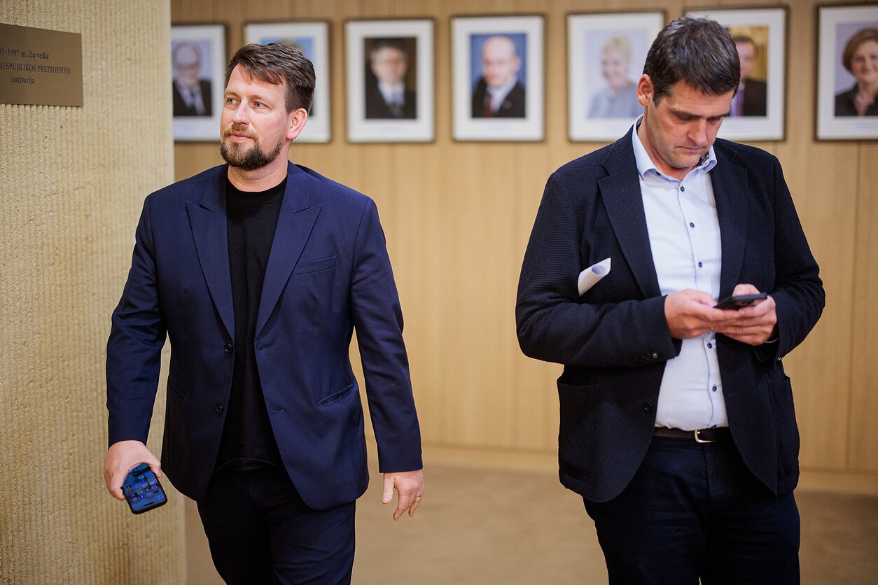 Nausėda apie klausimus dėl „aušriečių“ finansų: čia jau nebe lašas, čia jau visas samtis